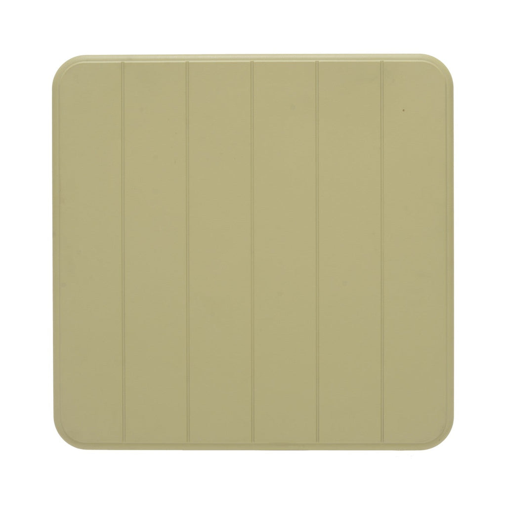 Nassau Square Table – Sage Green Social Plastic®